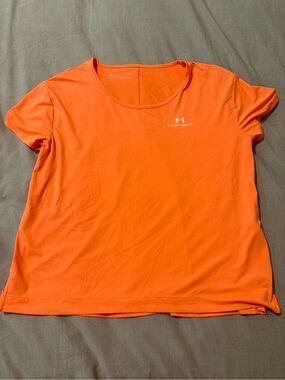 Under Armour Salmon Short Sleeve Performance Tee